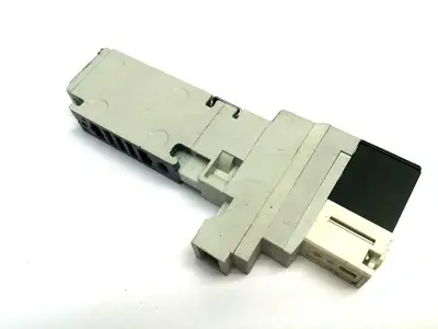 Used SMC Solenoid Valve, SUP. 0-1.0MPA, PIL. 0.1-0.7MPa Solenoid Valves Michigan US | Maverick Industrial Sales #1398154