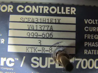 Veearc/Super 7000 SCE431H1E1X 3HP Motor Controller Adjustable Frequency Drive