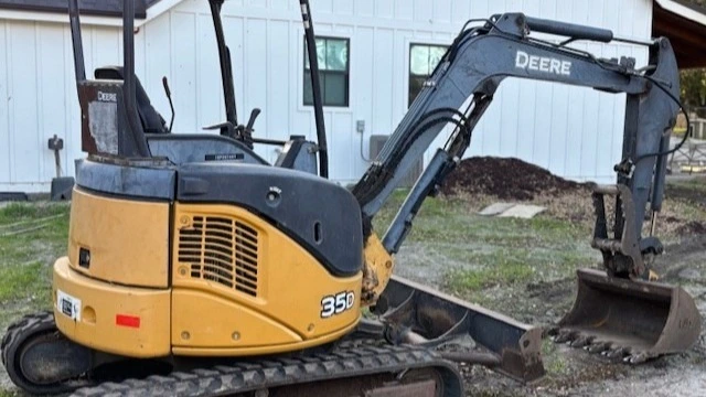 USED 2009 Deere 35D