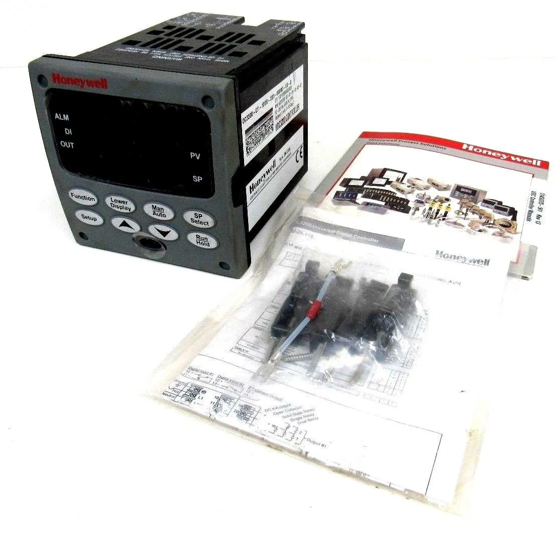 NEW HONEYWELL DC3200-CT-100R-200-00000-E0-0 CONTROLLER DC3200CT100R20000000E00