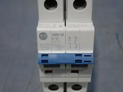 NEW ALLEN BRADLEY 1489M2D010