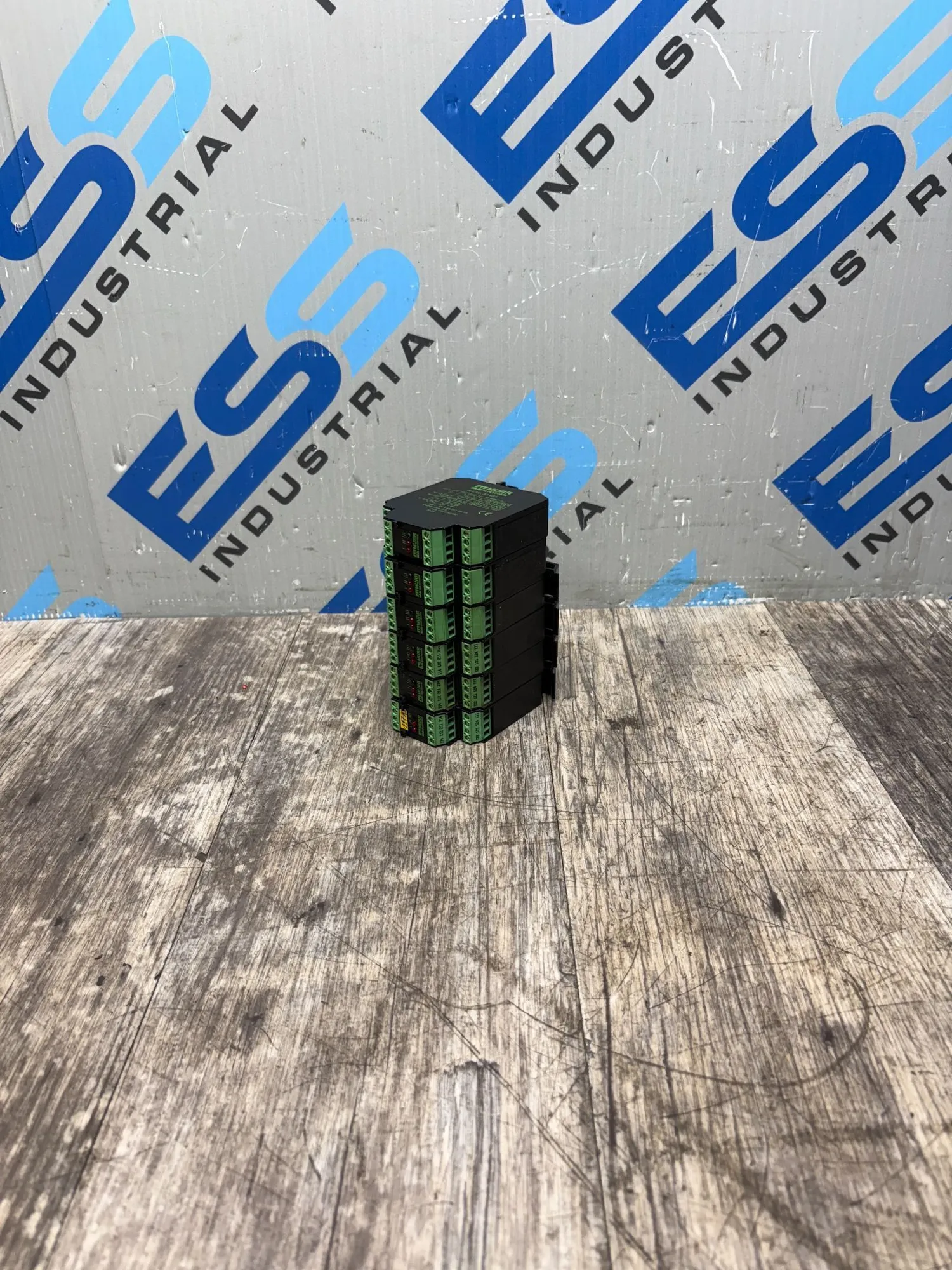Used MURR ELEKTRONIK 51465 Misc Electrical & Power Parts South Carolina US | ESS Industrial Equipment Sales #1407776