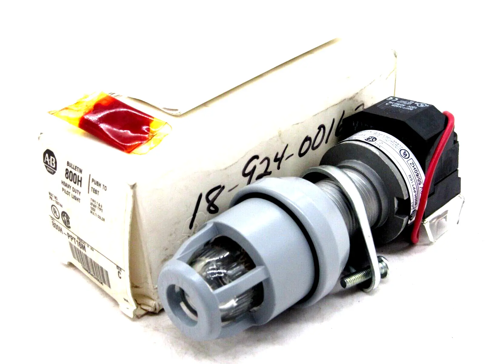 NEW ALLEN BRADLEY 800H-PPT16M PILOT LIGHT SERIES C 800HPPT16M
