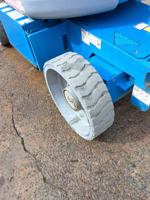USED 2013 Genie Z40/23NRJ