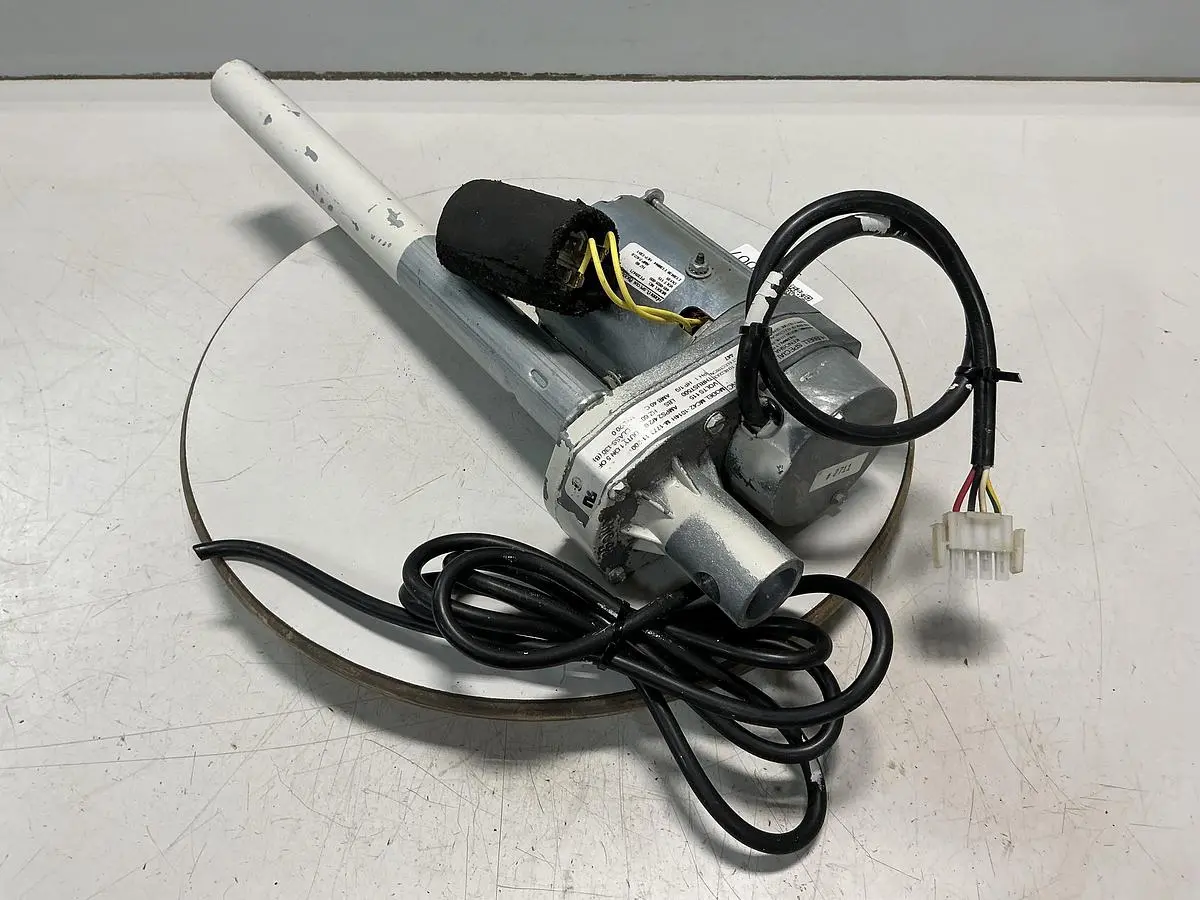 USED HUBBELL SPECIAL PRODUCT MC42-1014H M-1773 11-2001