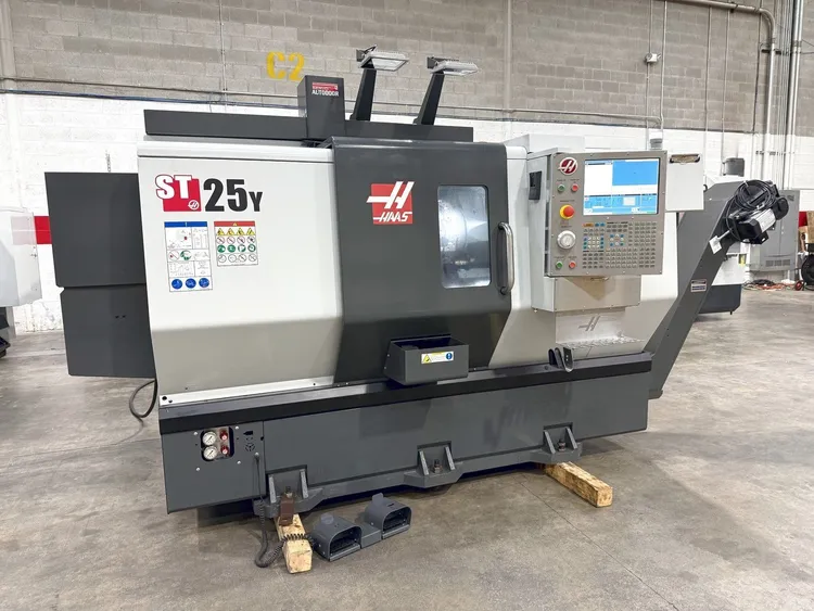 Used 2018 HAAS ST-25Y CNC Lathes Michigan US | Hindley Machine Tool Sales, LLC #326318