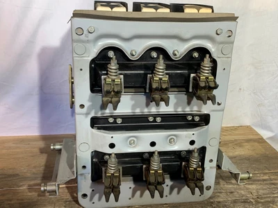 Federal Pacific AKR-6D-30S Low Voltage Power Circuit Breaker