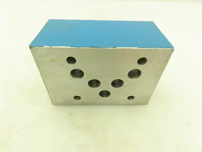 Daman 0895 Aluminum Manifold Sandwich Block SAE-4  LOT OF 2