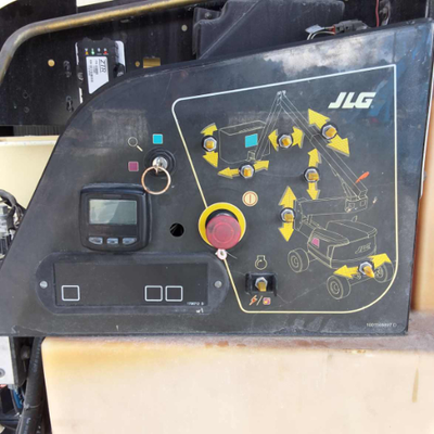 USED 2017 JLG 450AJ