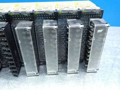 USED OMRON CJ1WOD212