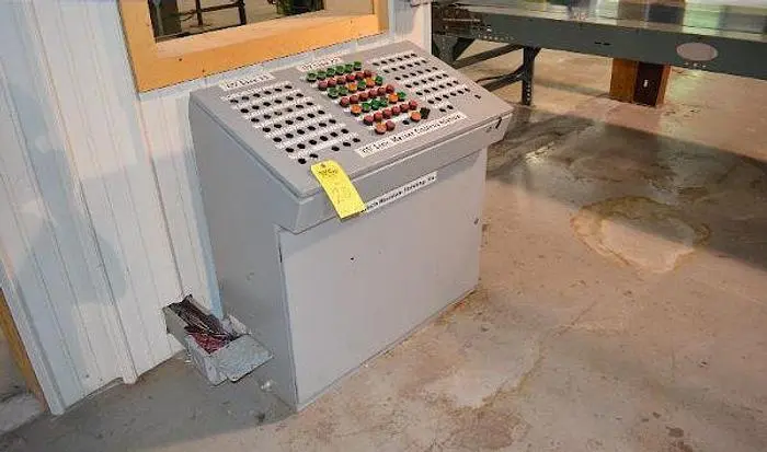 LOBO ROLL COATER LINE CONTROL PANEL