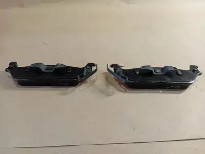 NEW FORD 4U2Z-2V200-A