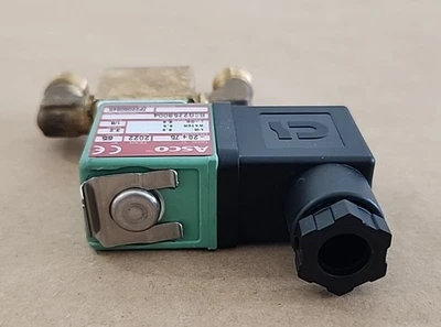 NEW ASCO SCG225B004