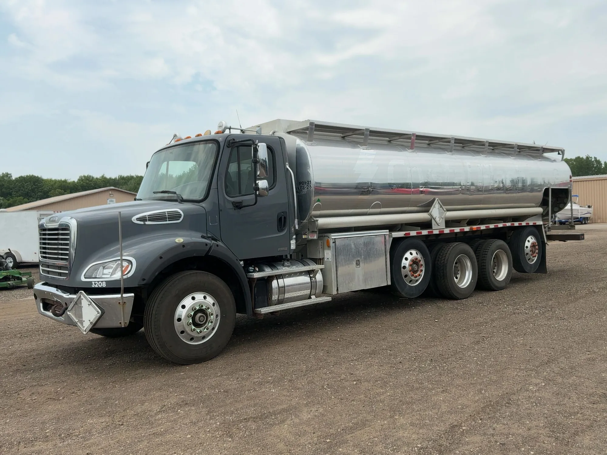 USED 2012 FREIGHTLINER FUEL TRUCK