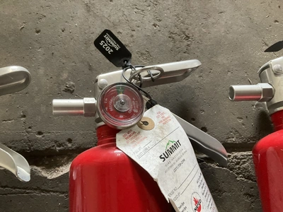 Used _UNKNOWN_ _UNKNOWN_ Fire Extinguishers Michigan US | Miedema Asset Management Group #1487874