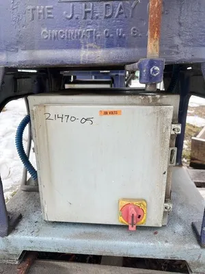 DAY 4" x 12" Mill Roll Paint (2, 3 or More Rolls) | Perry Equipment (8)