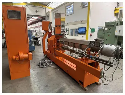 Used 1993 LEISTRITZ ZSE67 GL 34D Extruders Florida US | ESCOBAR TRADING, INC. #1360675