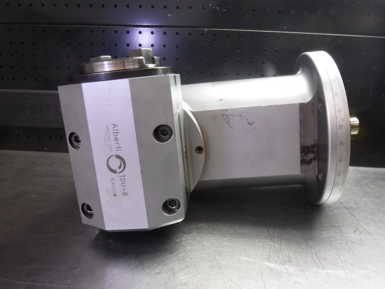 Alberti Flange Mount Angle Head TDU-8 (LOC91)