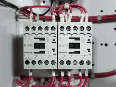 USED EATON SVX005A1-5A4N1