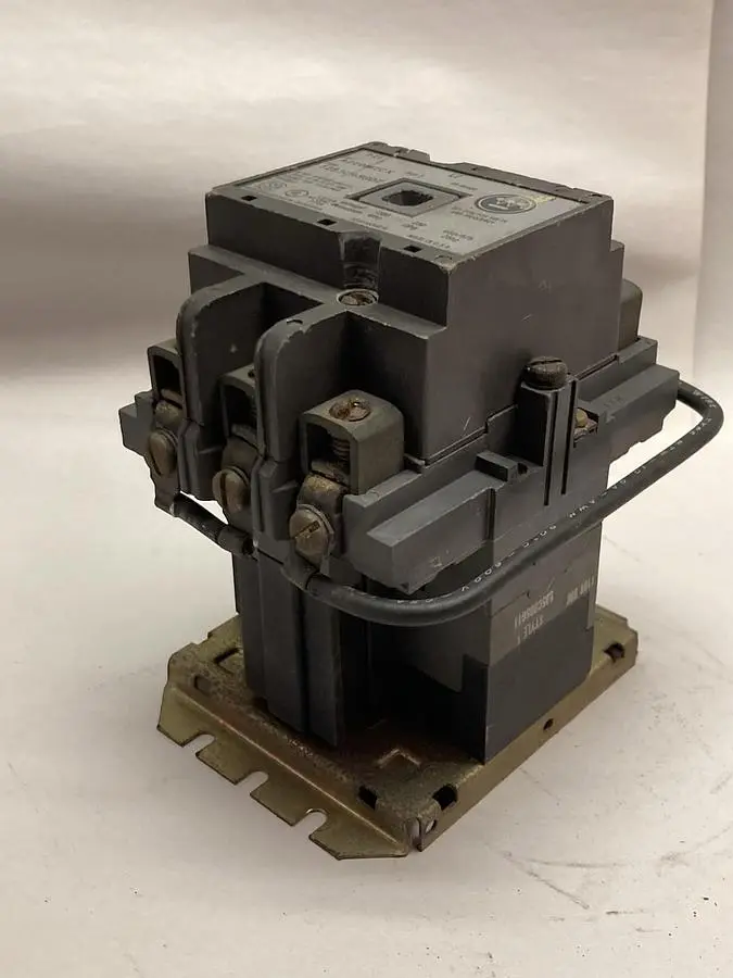 Used WESTINGHOUSE A210M2CX Miscellaneous Equipment (Electrical & Power) Ohio US | Surplus Asset Holdings #1364088