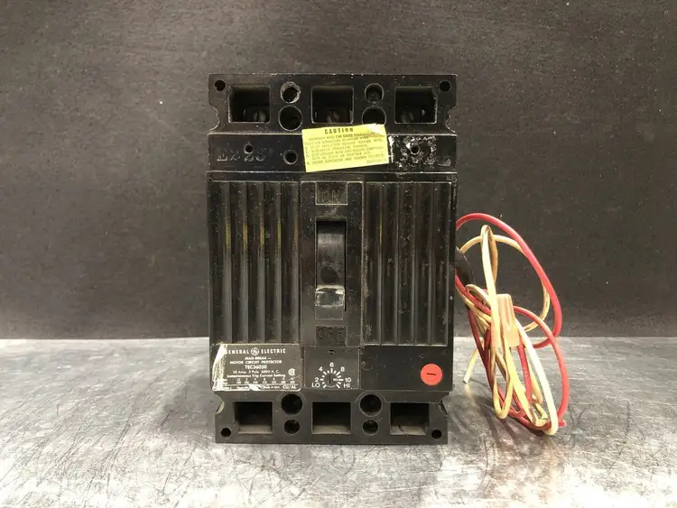 Used GENERAL ELECTRIC TEC36050 Switchgears British Columbia CA | Lenmark #244011