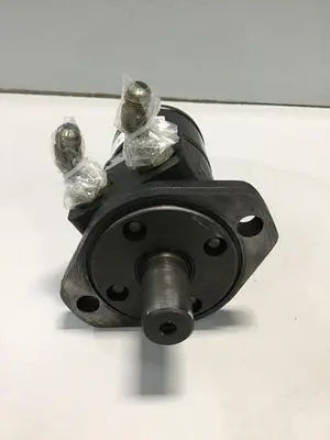 USED CHAR LYNN 101 2169 009
