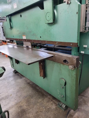 Used 2000 PIRANHA 6508 Press Brakes Illinois US | Revelation Machinery #1354156