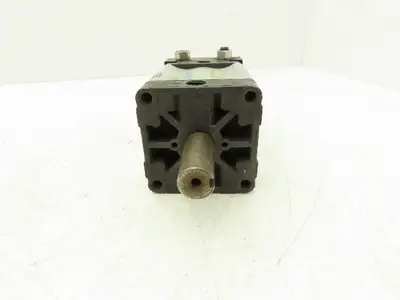 Turn-Act S-175-180-SE-04 Pneumatic Rotary Actuator Double Vane/Acting