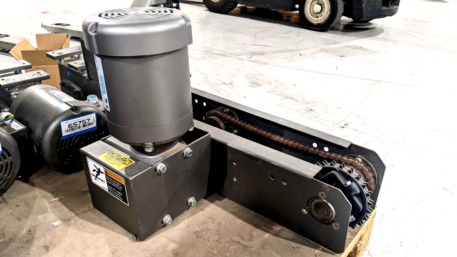 110047.00,HF72150KB5HP16 | Leeson 110047.00 Electric Motor w/ Boston Gear HF721-50K-B5-HP-16 Speed Reducer - Used