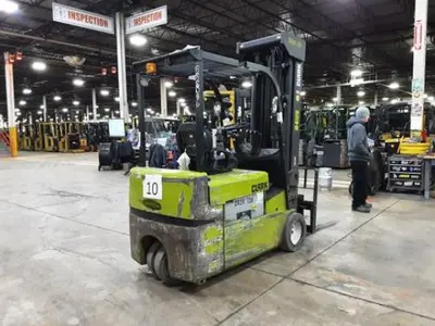 USED 2020 CLARK TMX25