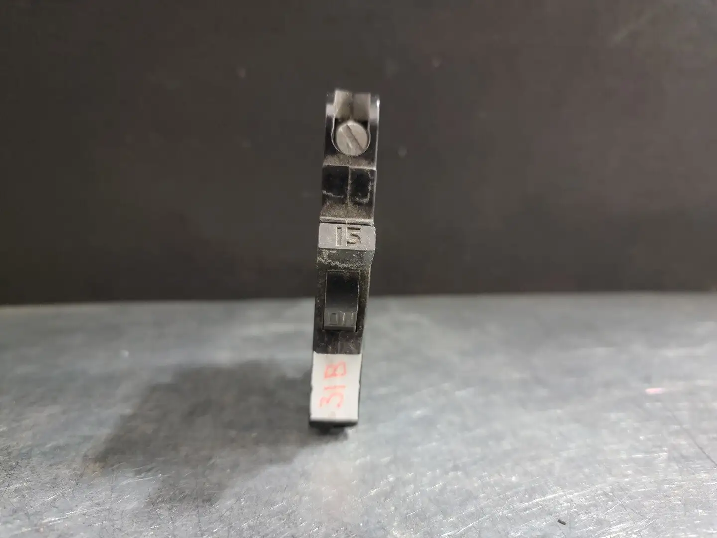 15 Amp, 1 Pole, 240 volts Circuit Breaker
