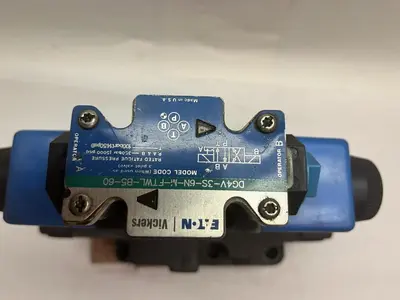 USED VICKERS DG5S-8-2N-2-M-FTWL-B5-30