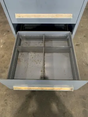 5-DRAWER STANLEY VIDMAR CABINET. STOCK # 0903524