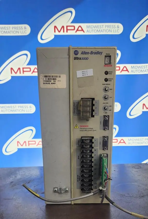 USED ALLEN-BRADLEY 2098-DSD-HV100-SE