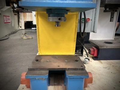 USED MULTIPRESS MULTIPRESS WUA-1TR PRESS