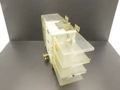 ABB OETL 200K3 Rotary Disconnect Switch 3-Pole 250A 690V