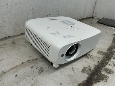 Used PANASONIC PT-VW535N VW535N WXGA Office Equipment Michigan US | Miedema Asset Management Group #1307849
