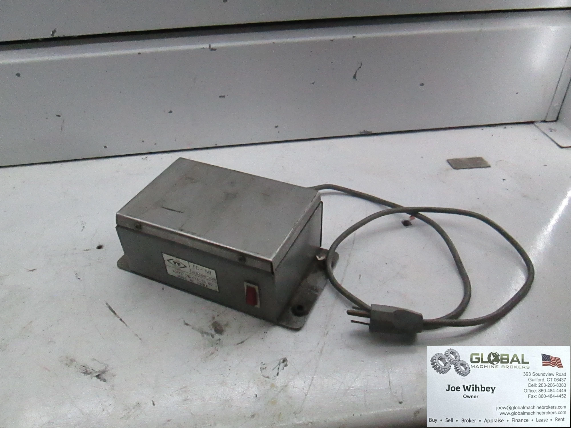 Machinist Tools TC-150. 7"x4.5" Demagnetizer, 110 Volts, 60 hz