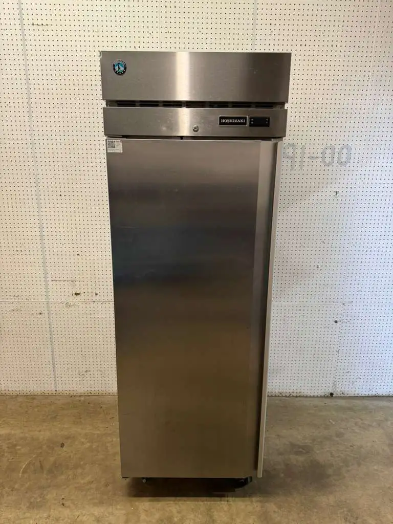 Used Hoshizaki Used 27 1/2" Hoshizaki R1A-FSL Stainless Solid Door Reach-In Refrigerator - TH1 Refrigerators Illinois US | Falcon Restaurant Supply #1374330