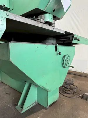 USED STRIPPIT SUPER 30/40