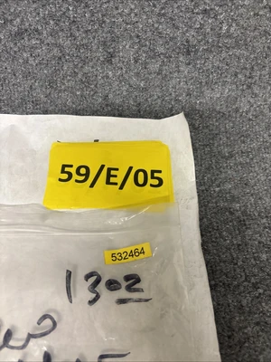 New | in-Stock Fisher Controls 1C897225082 Misc Fasteners California US | Davliegogo LLC #1729832