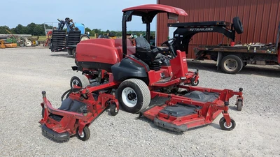 USED 2011 TORO GROUNDSMASTER 5900