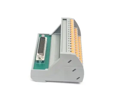 Used Phoenix Contact 2904270, VIP-3/PT/HD44SUB/M PLC Input & Output Michigan US | Maverick Industrial Sales #1401274