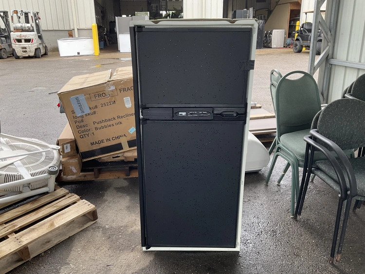 Used NORCOLD N611LT RV FRIDGE/FREEZER Refrigerators Michigan US | Miedema Asset Management Group #1186910
