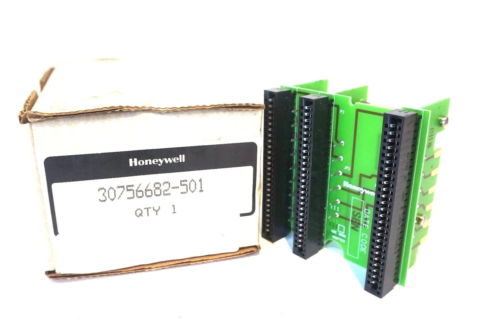 NEW HONEYWELL 30756682-501 ADAPTER BOARD ASSY. 30756682501