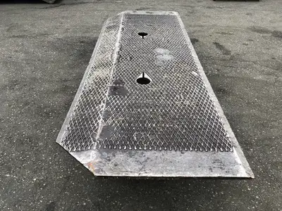100" x 37" Metal Ramp