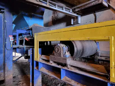 Wood Room Feeder System