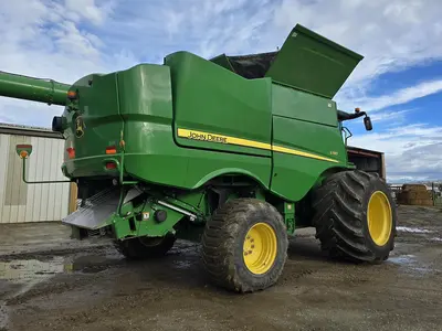 USED 2018 JOHN DEERE S780