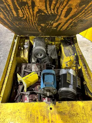 USED CUSHMAN 898361