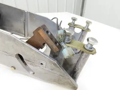Hyster E50XM-33 Forklift Steering Wheel Column W/Forward & Reverse Selector